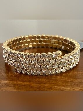 INC International Concepts Coil Bracelet Gold Tone Stretch Bracelet New!